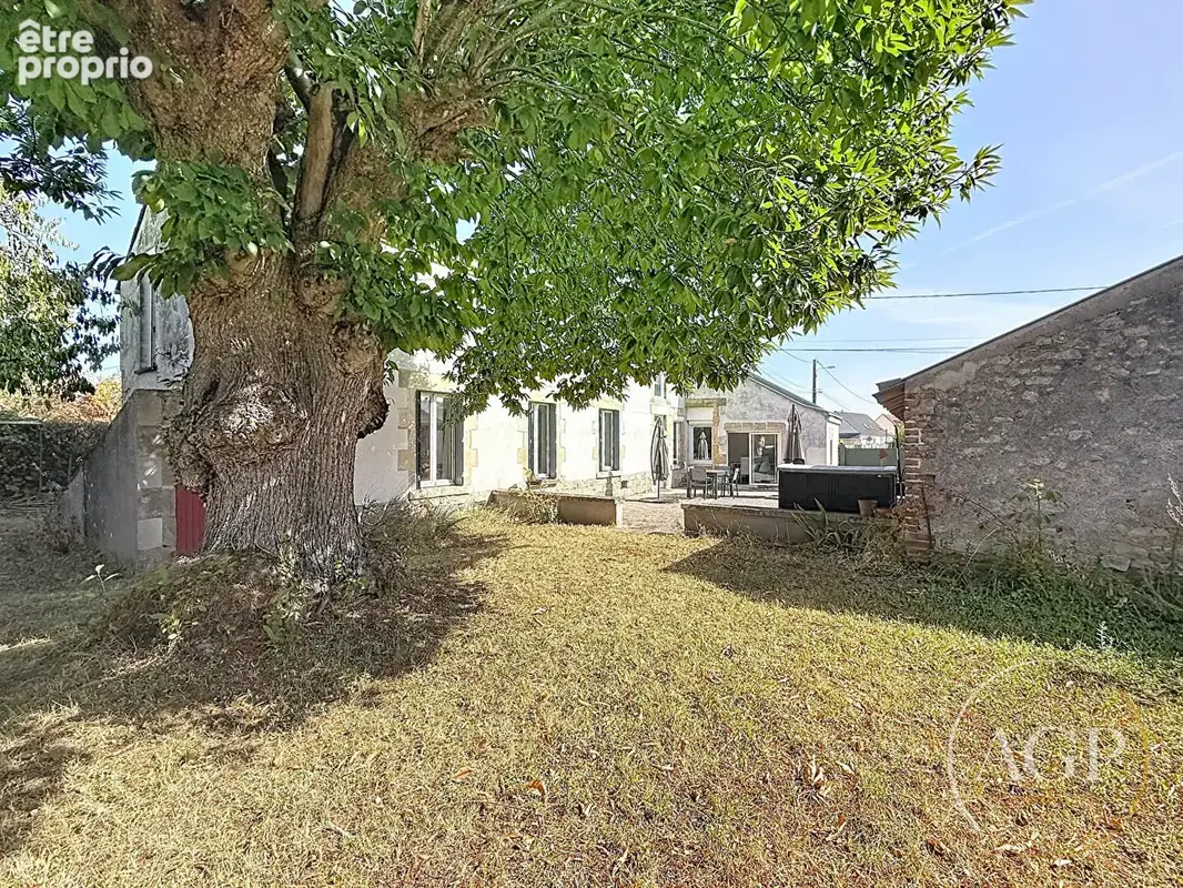 Maison Orleans 6 pièce(s) 172 m2 - photo 1