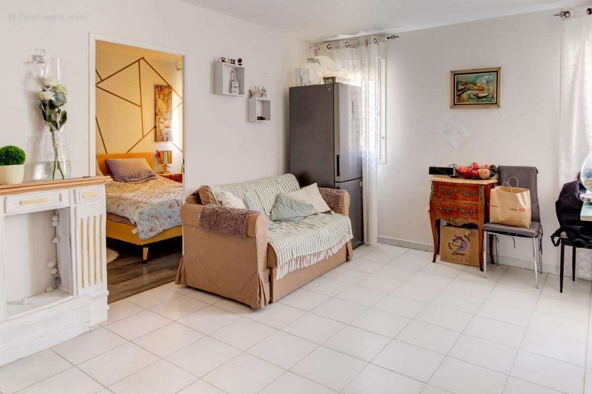 Appartement de 2 pièces avec parking quartier Pasteur - photo 4
