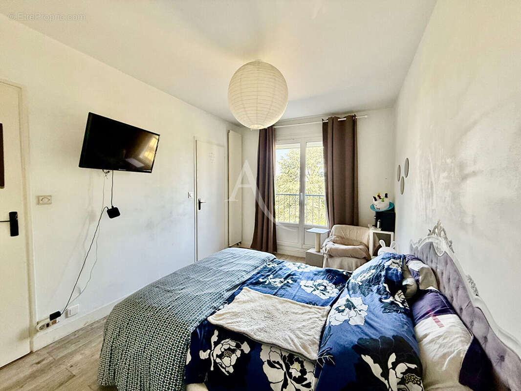Appartement à LUCE