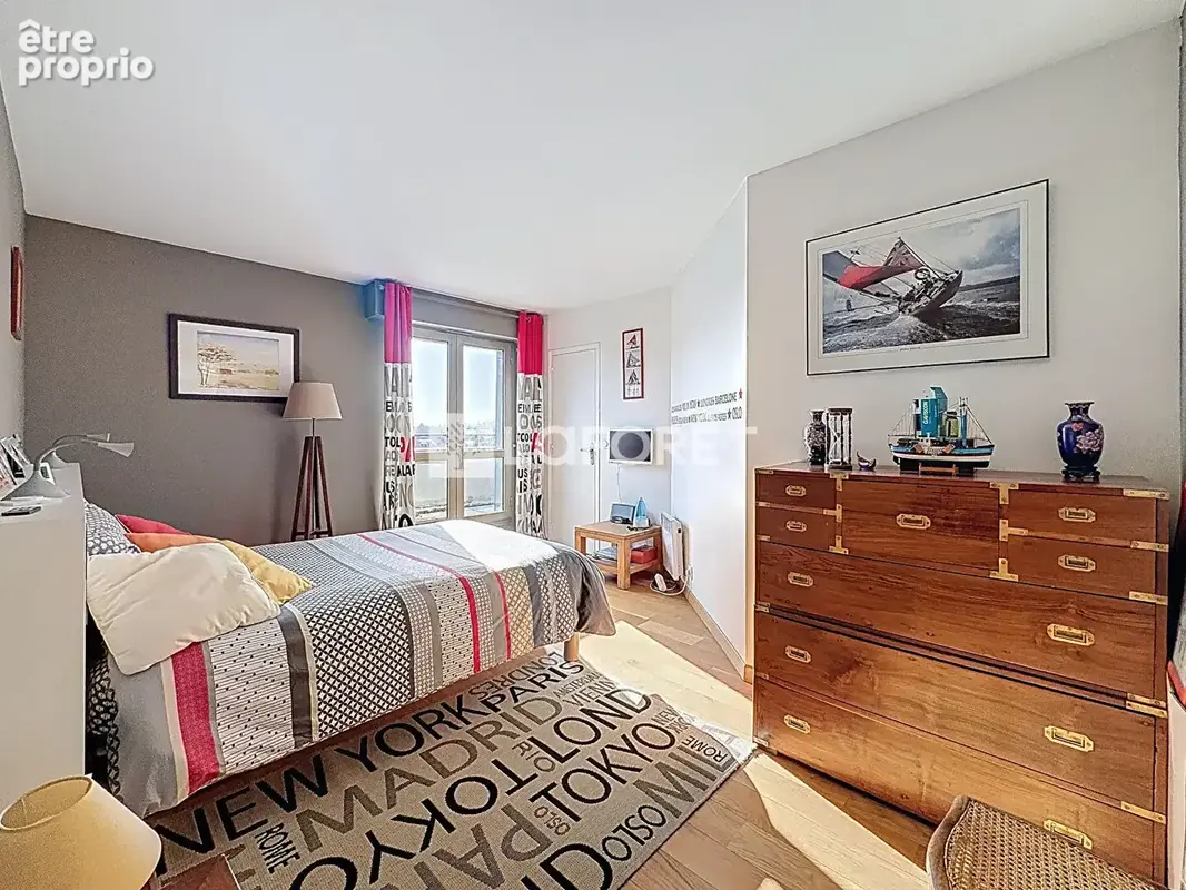 Appartement Suresnes 3 pièce(s) 84.01 m2 - photo 6