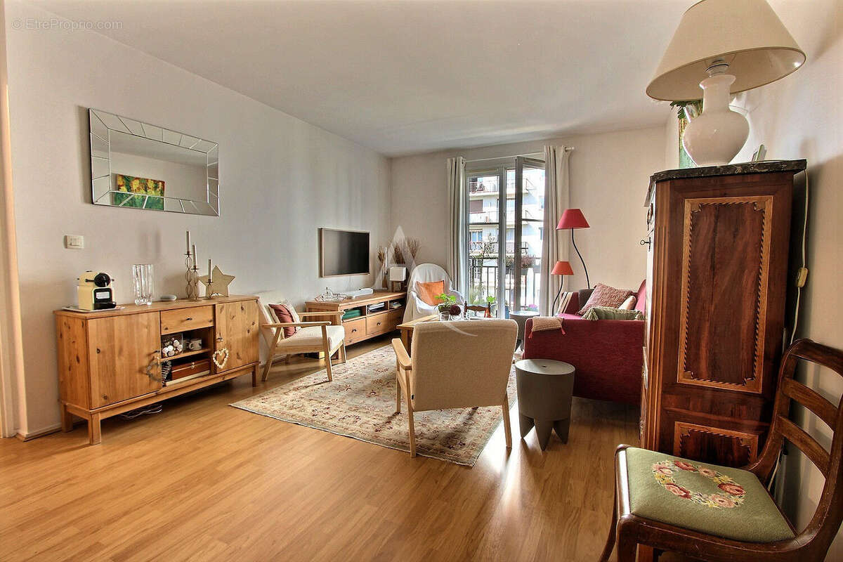 Appartement à ASNIERES-SUR-SEINE