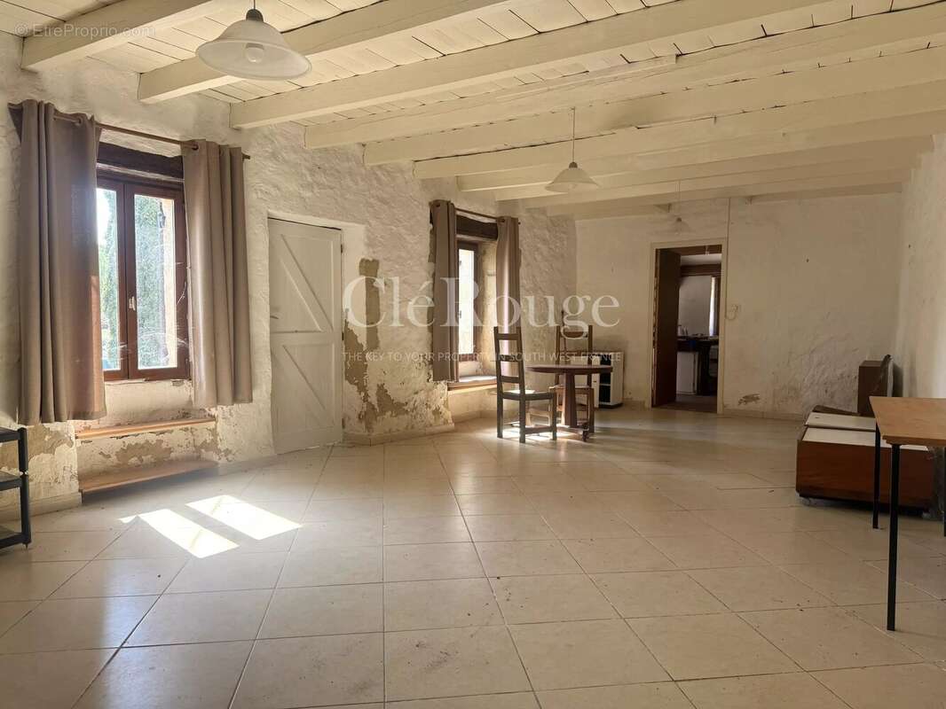 Proche d’Eymet – Maison de plain-pied avec dépendances et piscine - photo 18