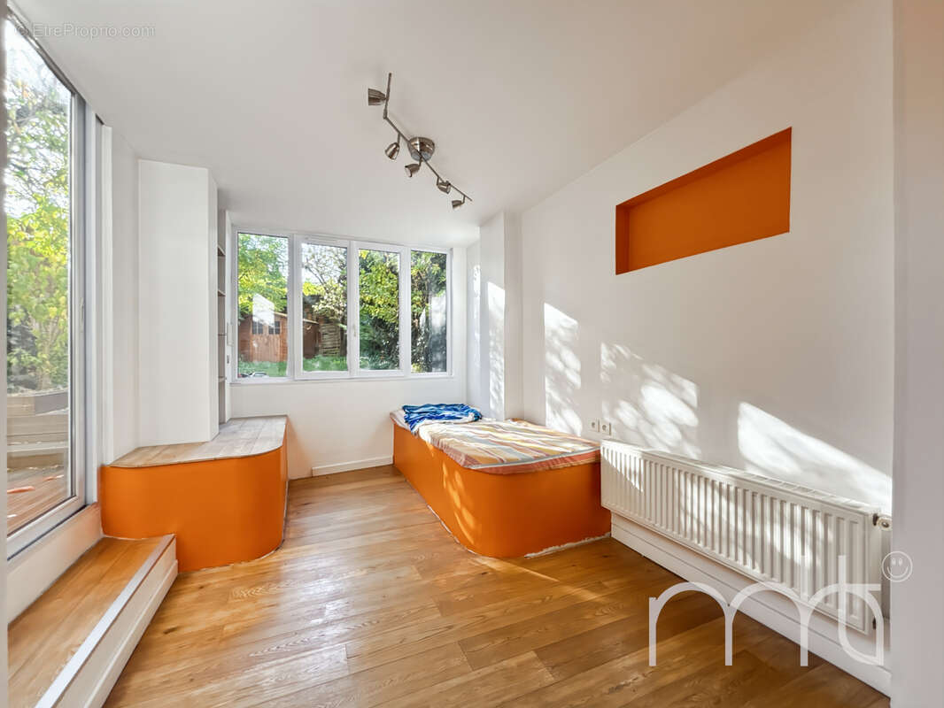 Maison à COLOMBES