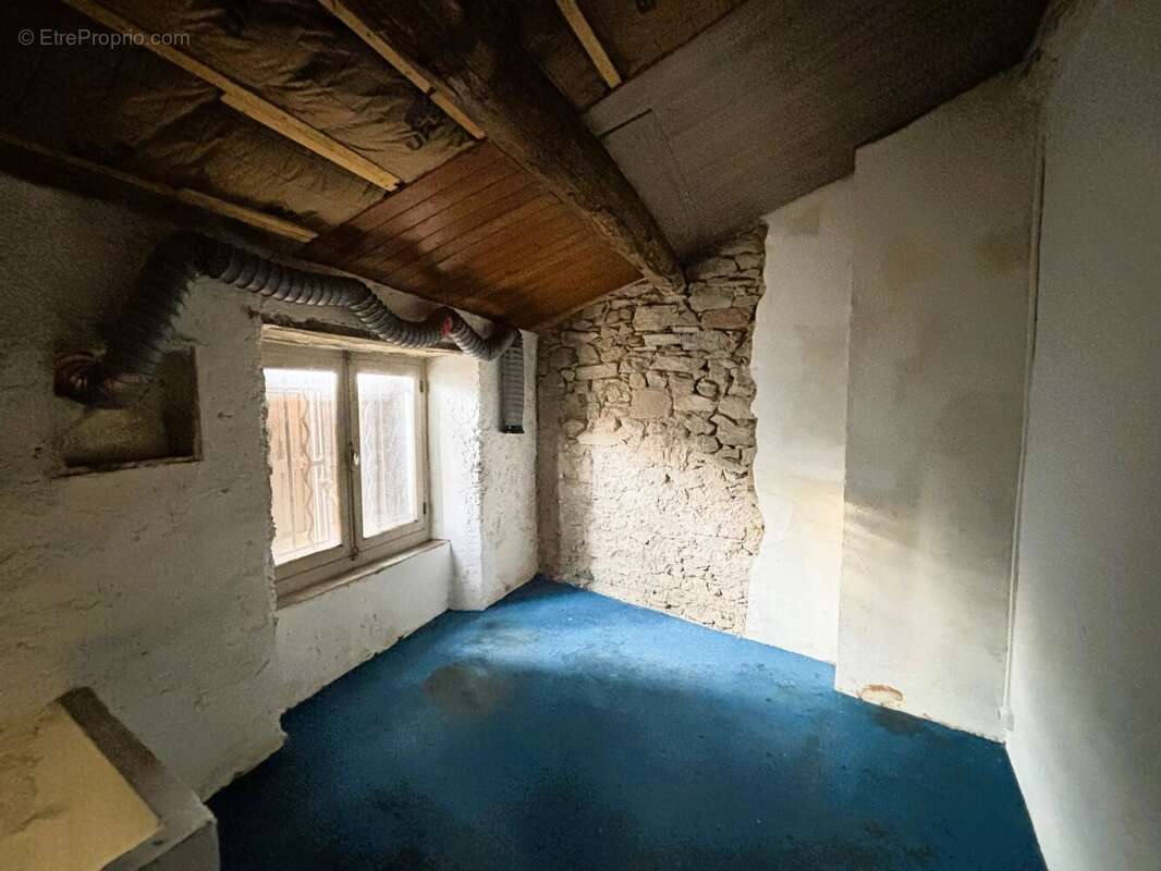 Maison à CAUNES-MINERVOIS