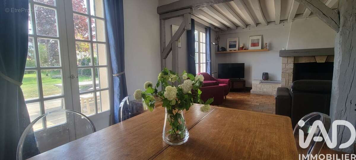 Photo 6 - Maison à CRIQUEBEUF-SUR-SEINE