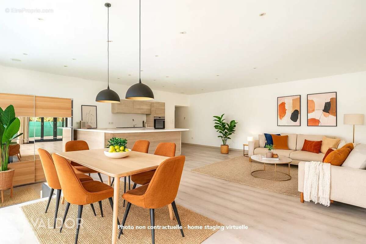 Maison à SAINT-GENIS-LES-OLLIERES