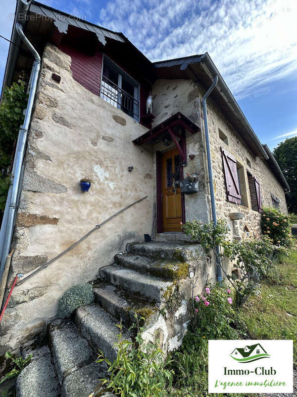 Maison à ARLEUF