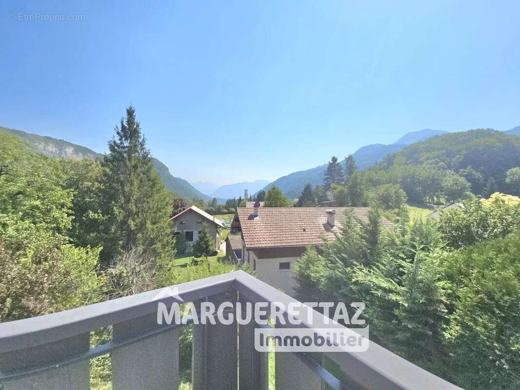 Maison à SAINT-JEOIRE