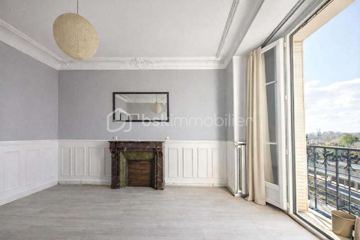 Appartement à ROSNY-SOUS-BOIS