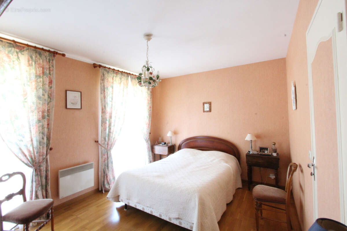 Maison à LA CHARITE-SUR-LOIRE