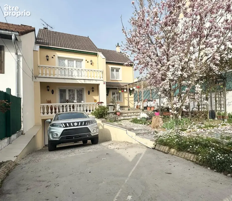 Maison à BOBIGNY