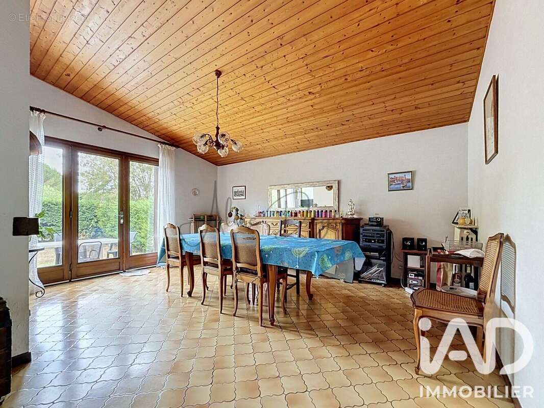 Maison 120 m² à Loubens-Lauragais  - photo 9