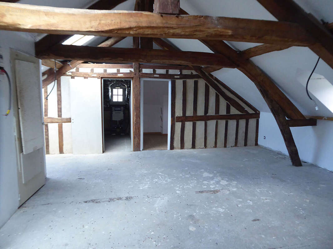 Maison à PONT-L'EVEQUE