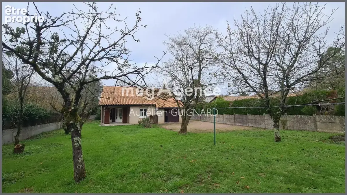 4 Chambres, bel espace en pelouse clos et arboré avec garage - photo 7