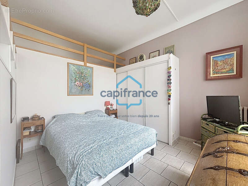 Élégance Art Déco et esprit loft au cœur du 9ᵉ arrondissement de Paris - photo 7