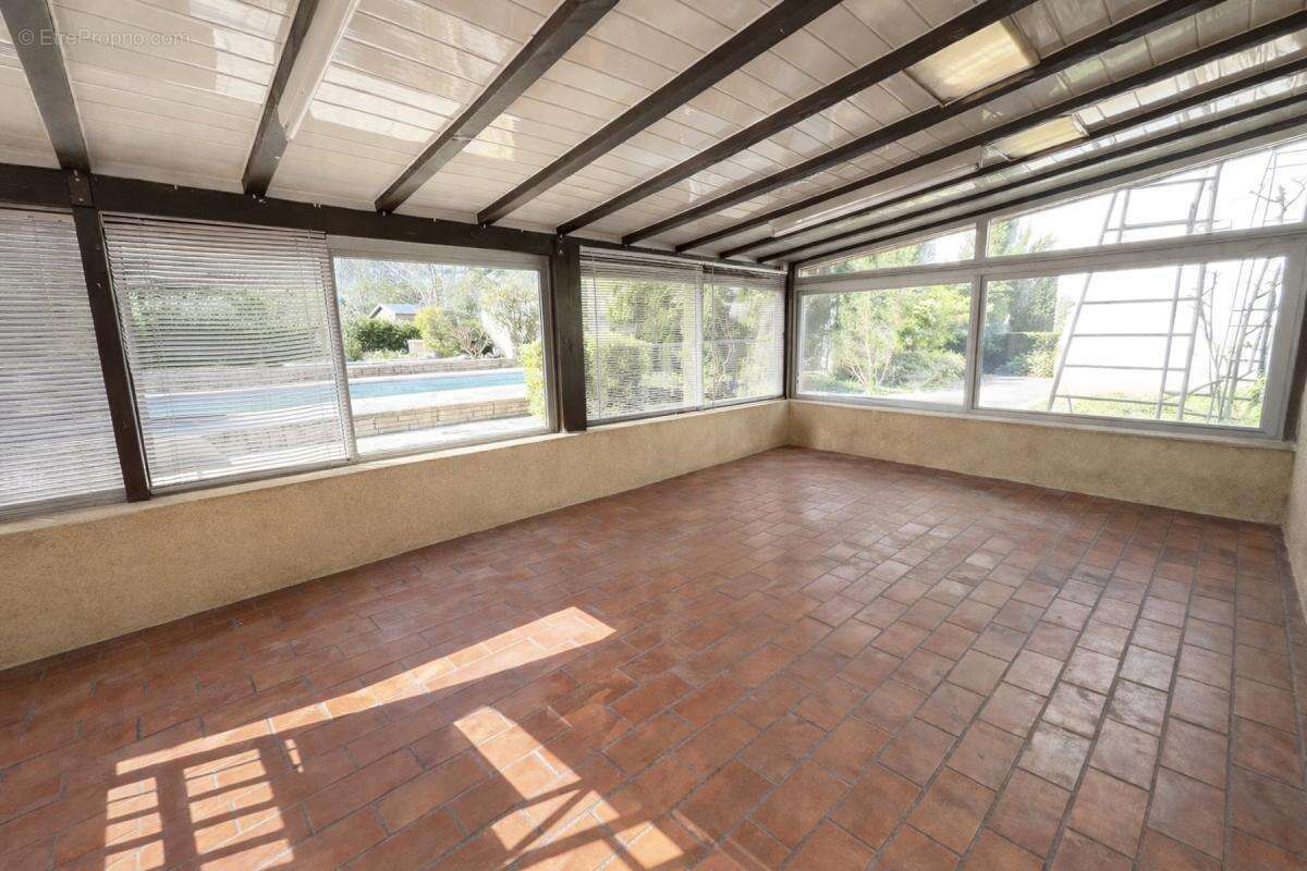 Maison à CASTELGINEST