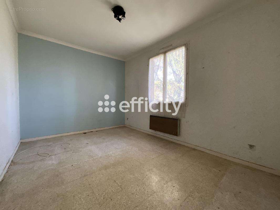 Maison 63 m² à Saint-Priest  - photo 10