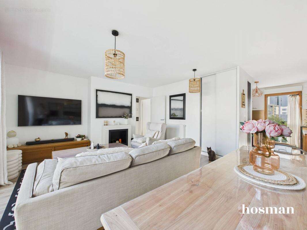 Appartement à AUBERVILLIERS