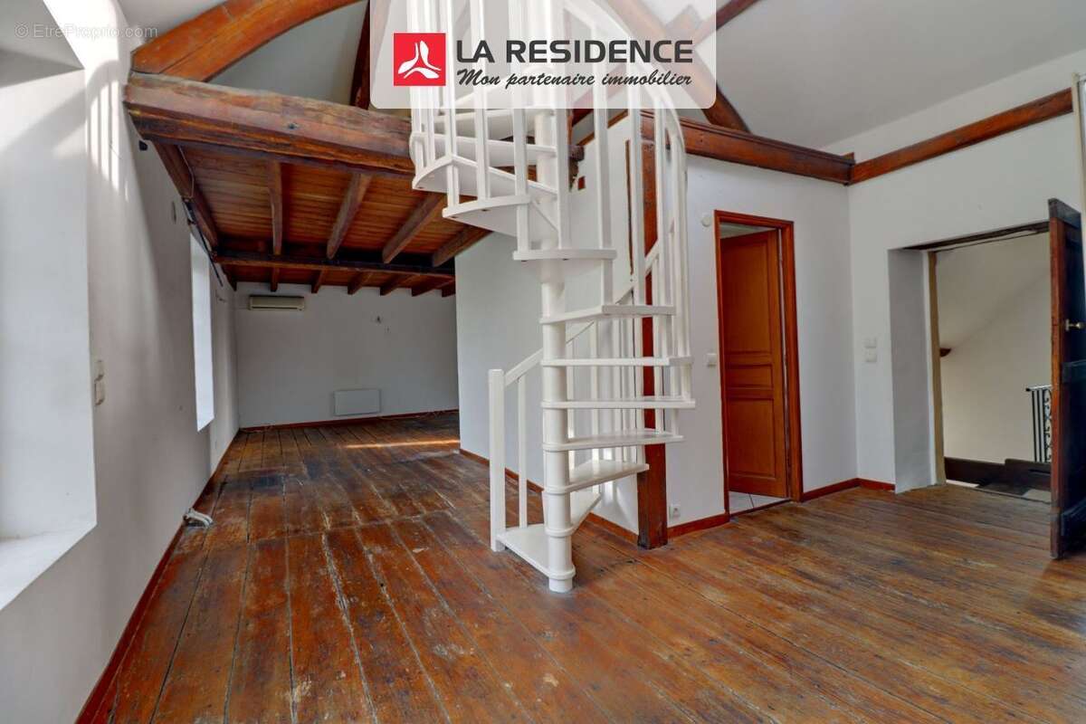 Maison à MAREIL-SUR-MAULDRE