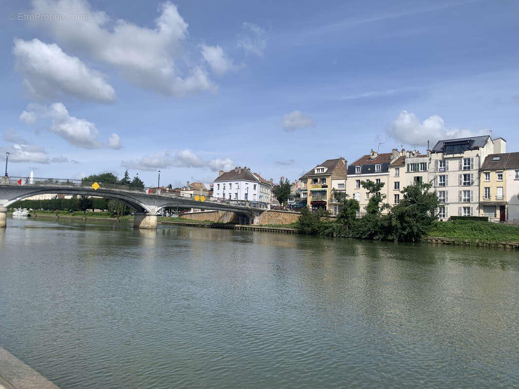 Appartement à POMPONNE