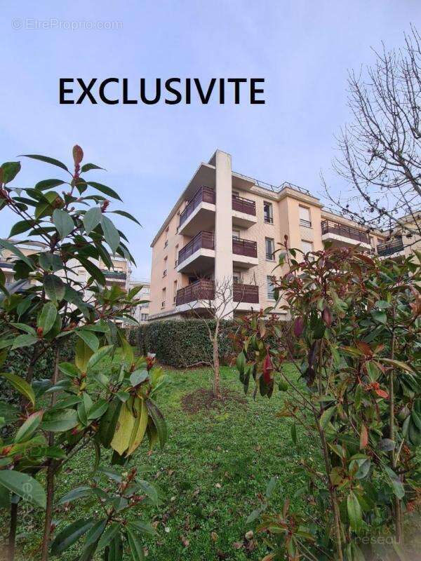 Appartement à VIGNEUX-SUR-SEINE