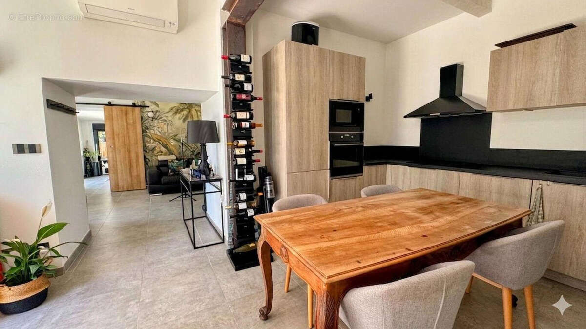 Appartement à LE THOLONET
