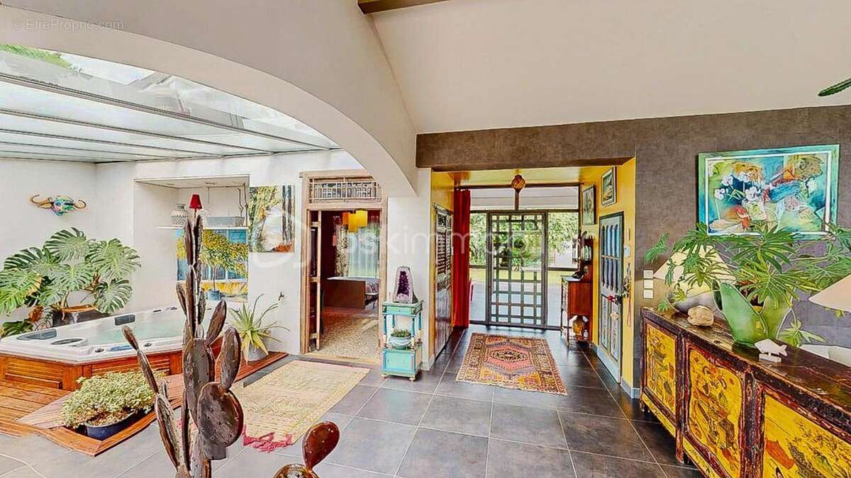 Maison à SAINT-MARTIN-DE-SEIGNANX