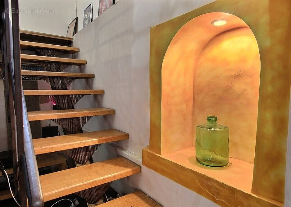 Appartement à MARSEILLE-6E