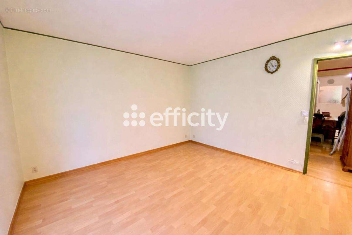 Appartement à RUEIL-MALMAISON