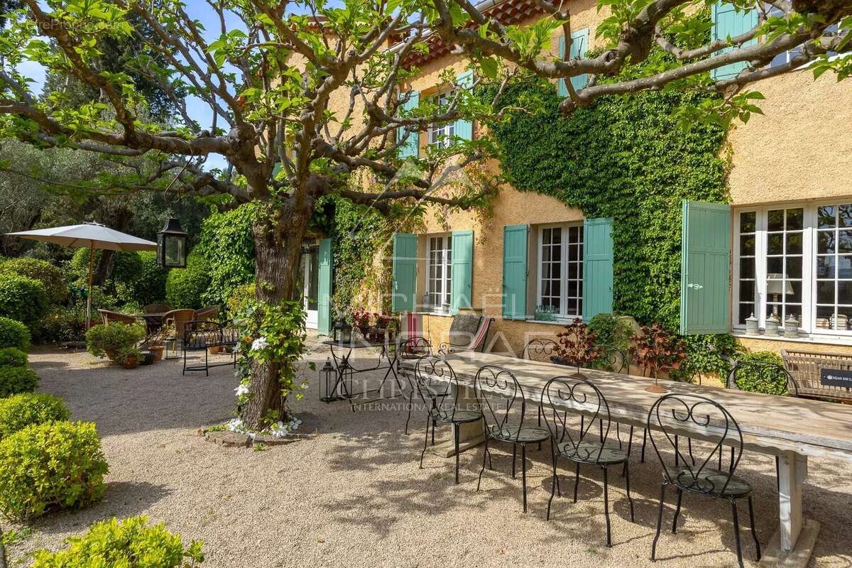 Maison à GRASSE