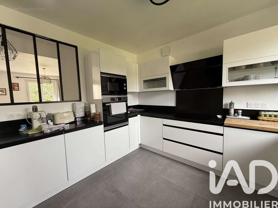 Photo 4 - Maison à VERT-SAINT-DENIS