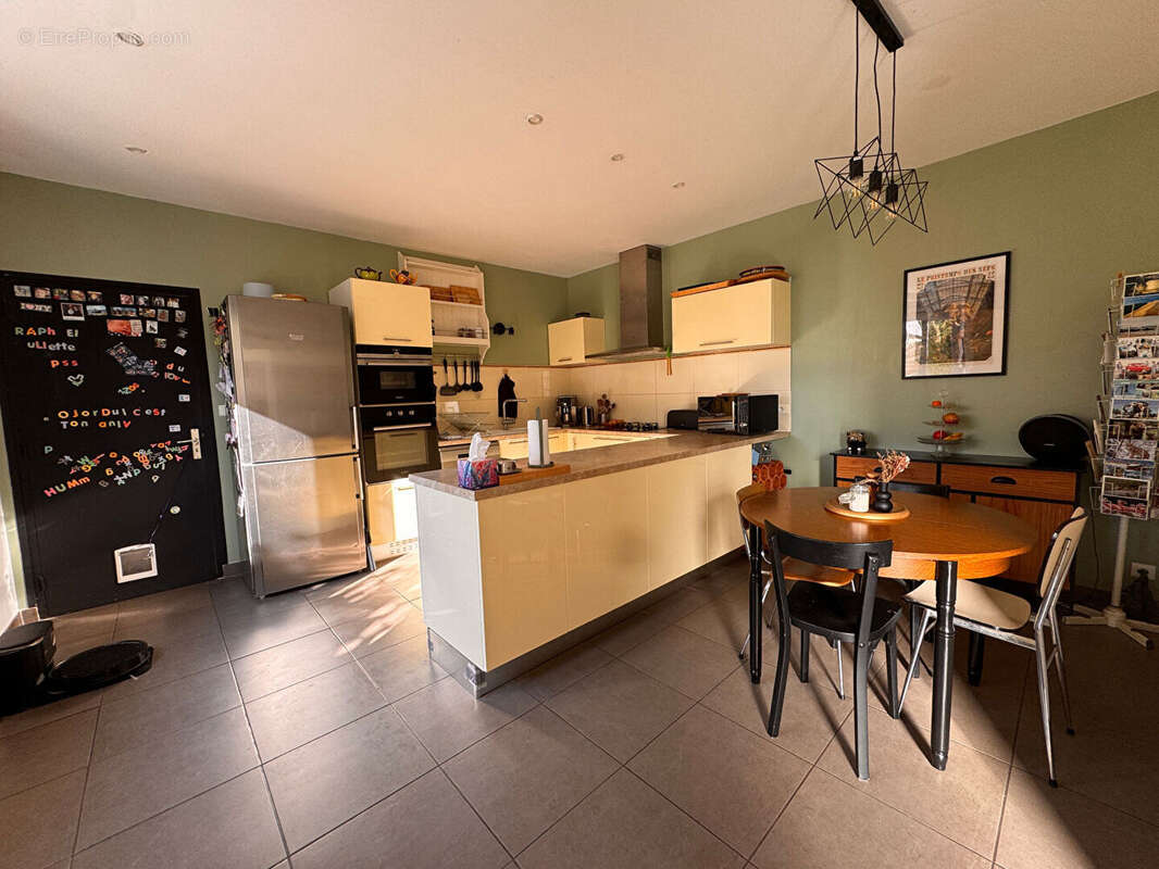 Maison à SAINT-EVARZEC