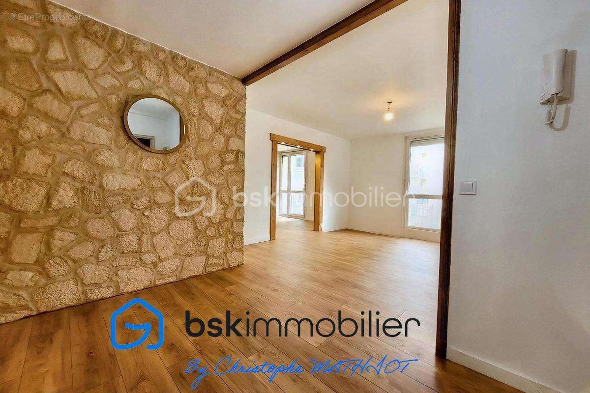 Appartement à POISSY