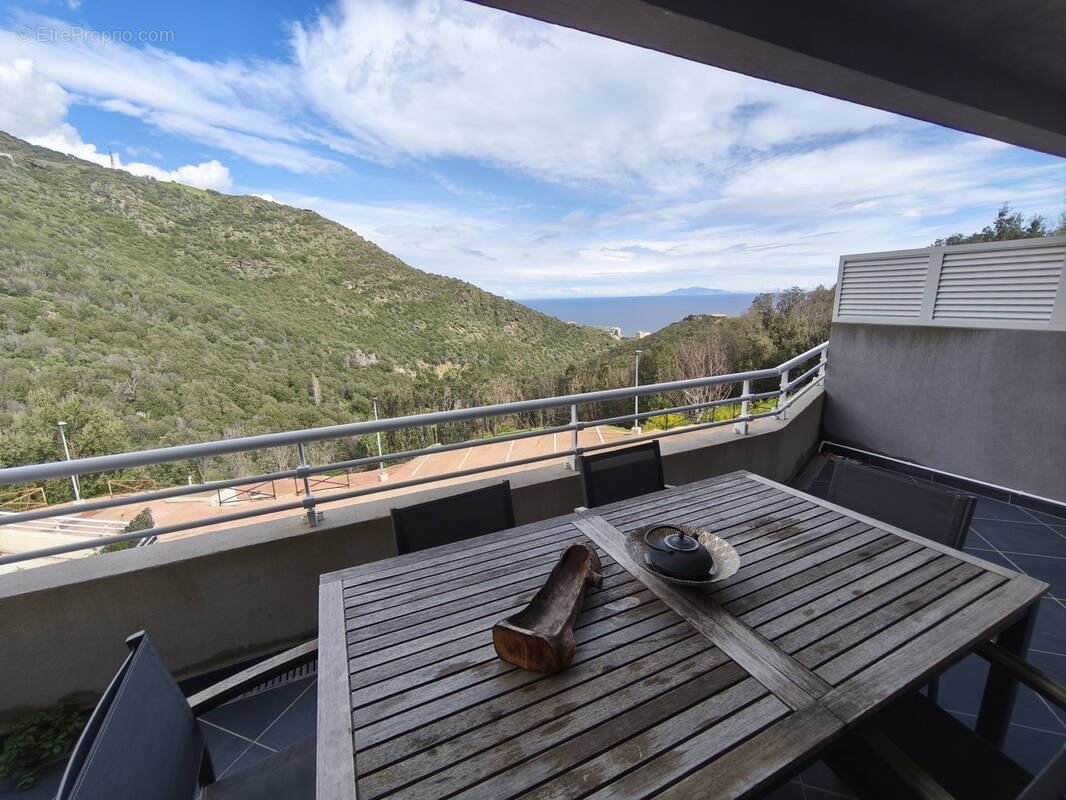 Appartement à VILLE-DI-PIETRABUGNO