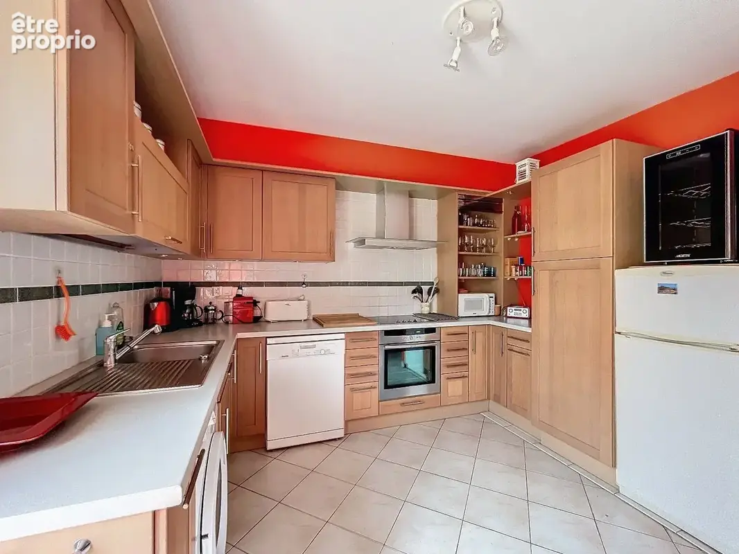 Appartement 68 m² à Saint-Chinian  - photo 8