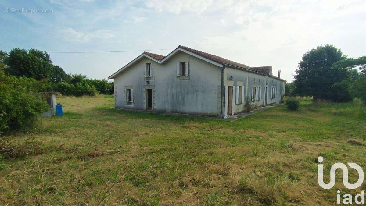 Photo 7 - Maison à SAINT-CIERS-CHAMPAGNE