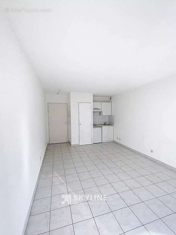 Appartement à MARSEILLE-5E