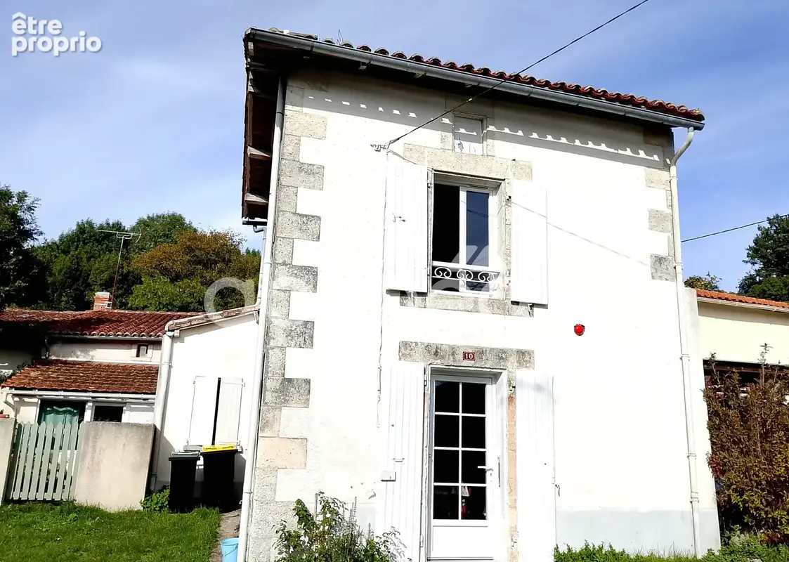 Maison à MAZIERES