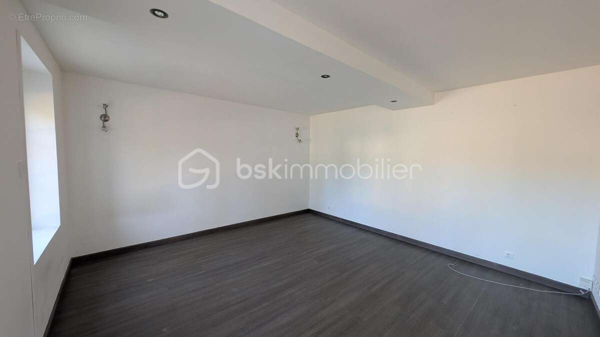 Lot de 2 maisons : Idéal investisseurs - Entrepreneurs - Projets avec travaux - photo 9