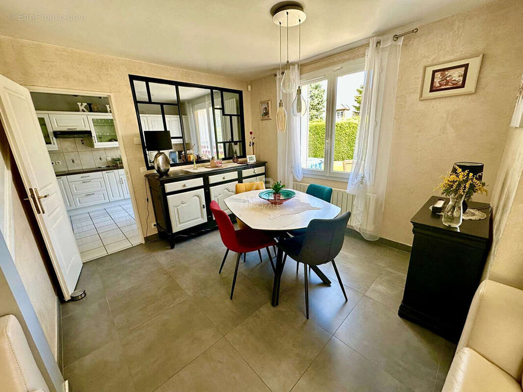 Maison à VERNOUILLET