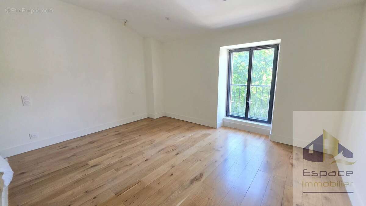 Maison à AIGREFEUILLE-D'AUNIS