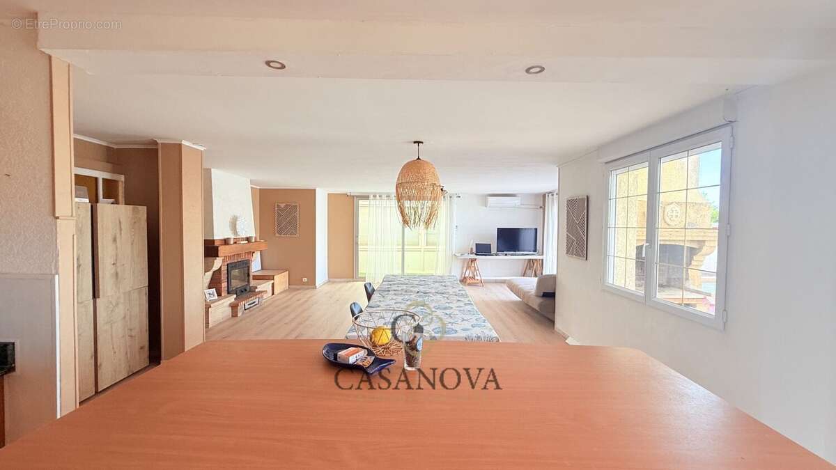 Villa de plain-pied avec studio indépendant, 3 garages et terrain de 1 289 m² à Marseillan - photo 10