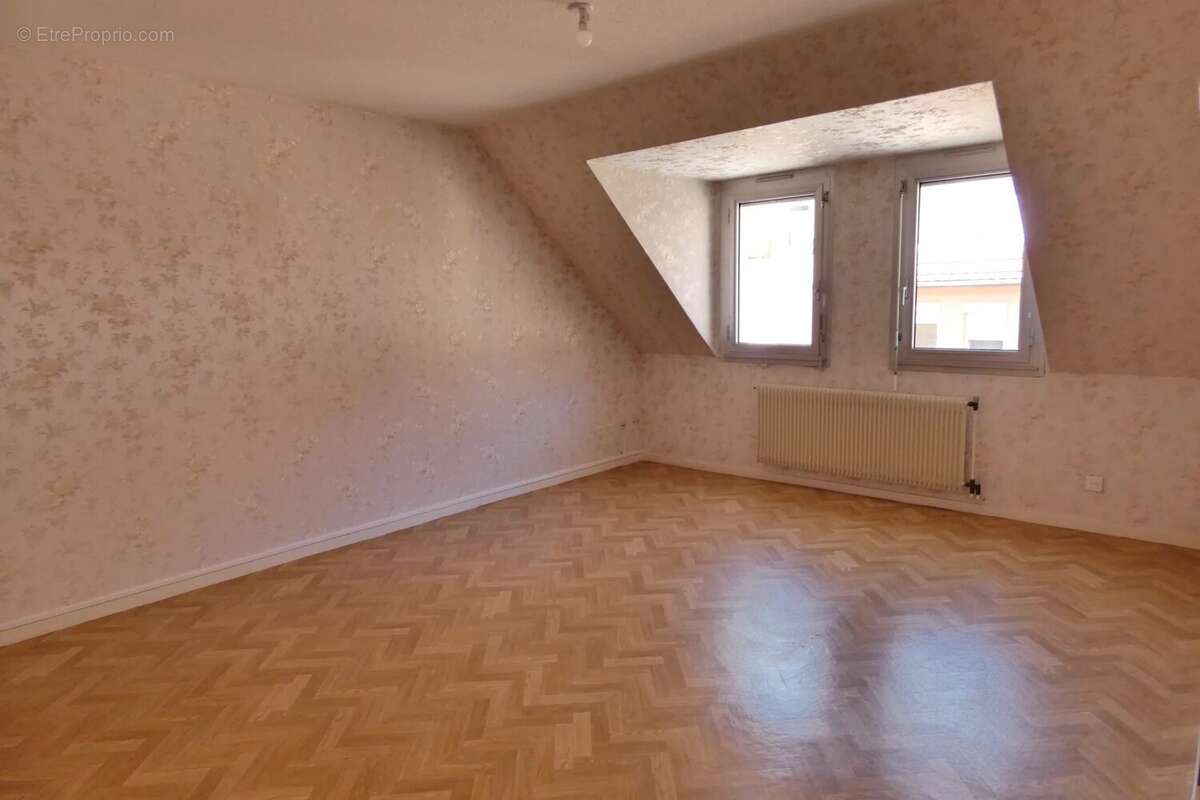 Appartement à LE CREUSOT