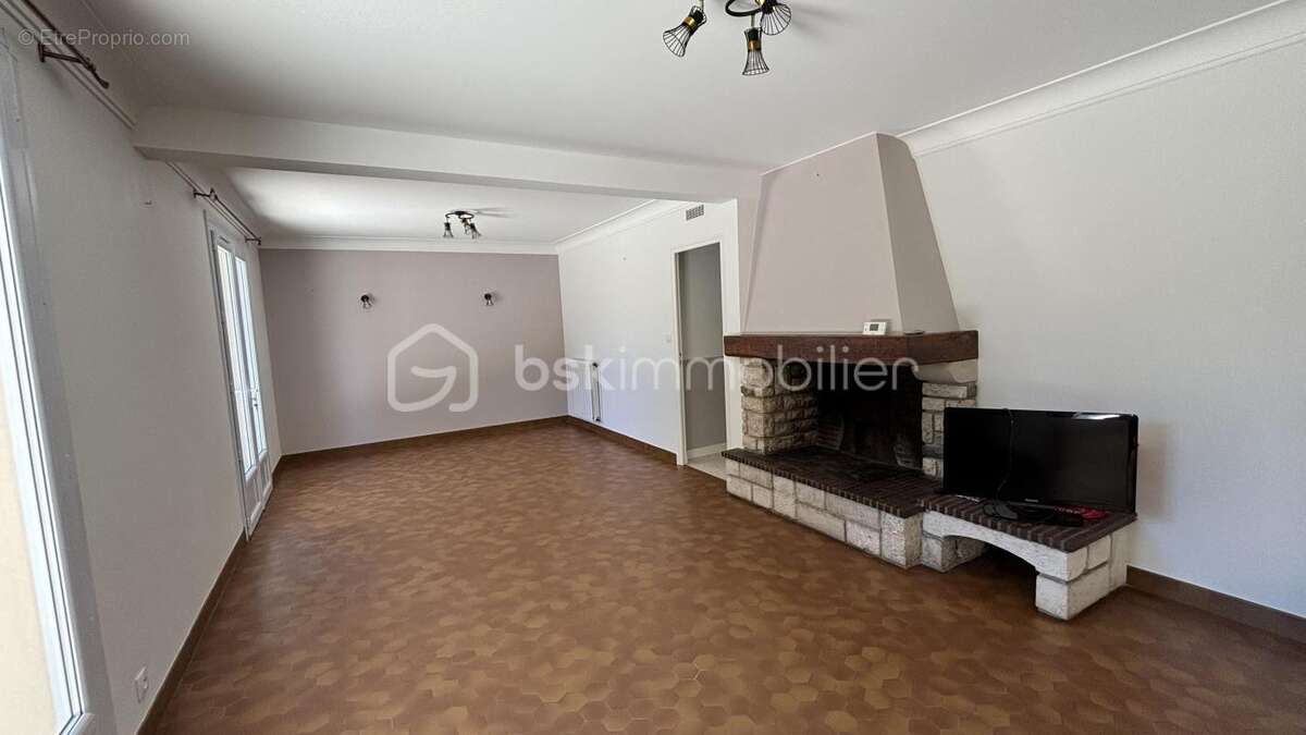 Maison à LE TEMPLE-SUR-LOT