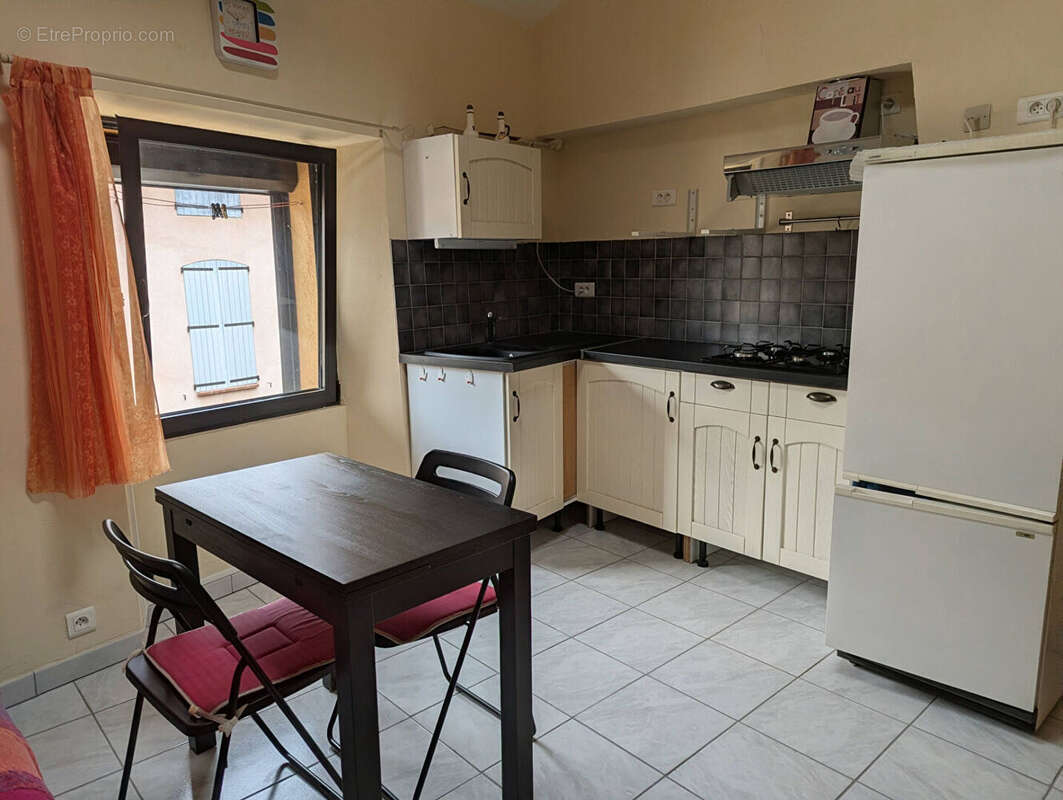 AUPS, ensemble immobilier. - photo 4