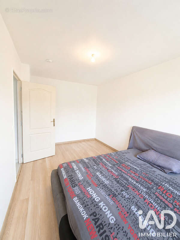 Maison 110 m² à Meaux  - photo 7