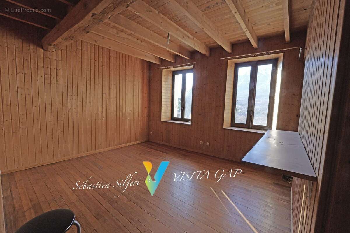 Maison à SAINT-BONNET-EN-CHAMPSAUR