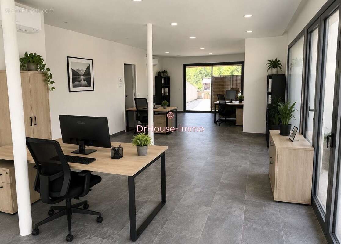 Commerce 124 m² à Grez-Sur-Loing  - photo 2