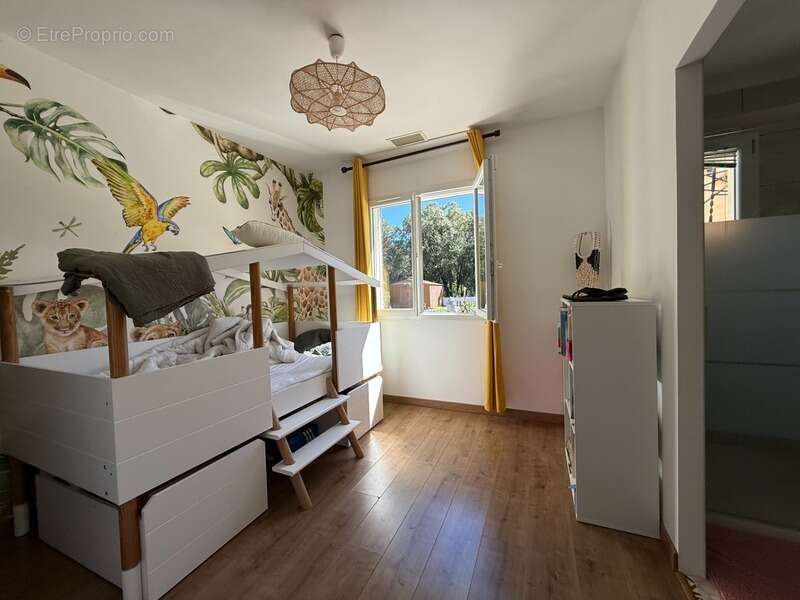 Maison à QUISSAC