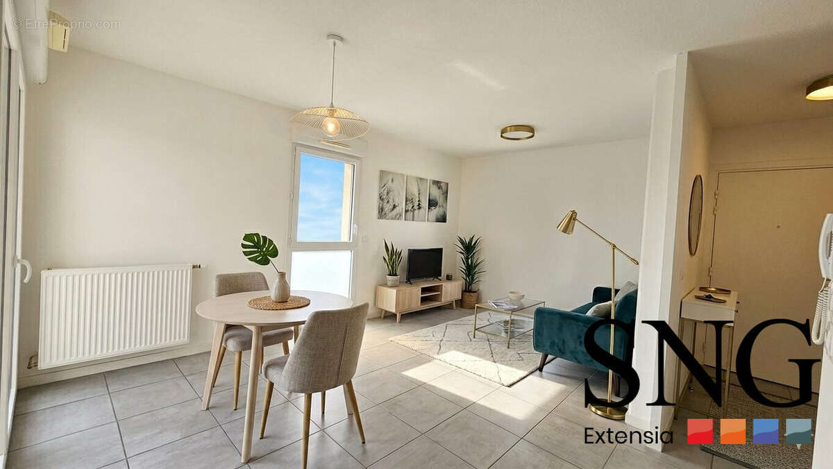 Appartement à ROQUES